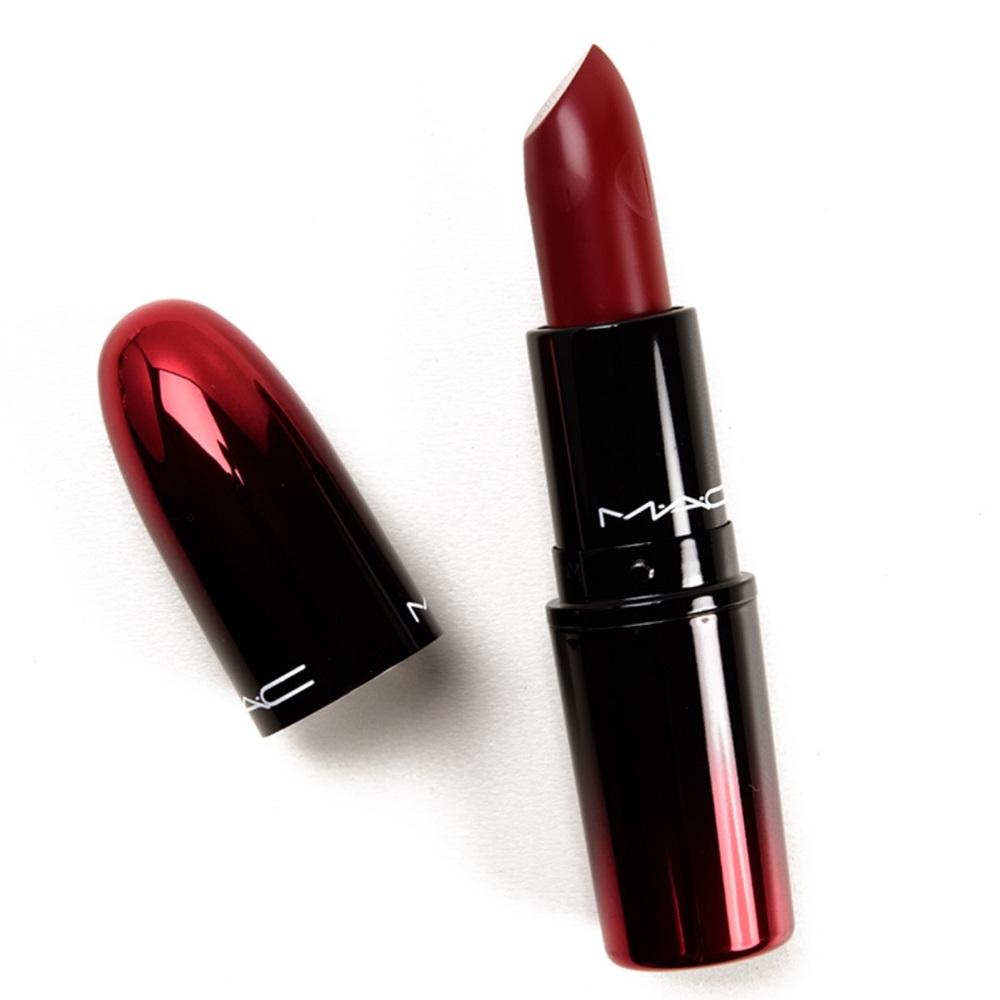 VAULTED ~ MAC ~ ‘424 E FOR EFFORTLESS’ ~ Love Me Lipstick ~ Full Size 3 g ~ RARE